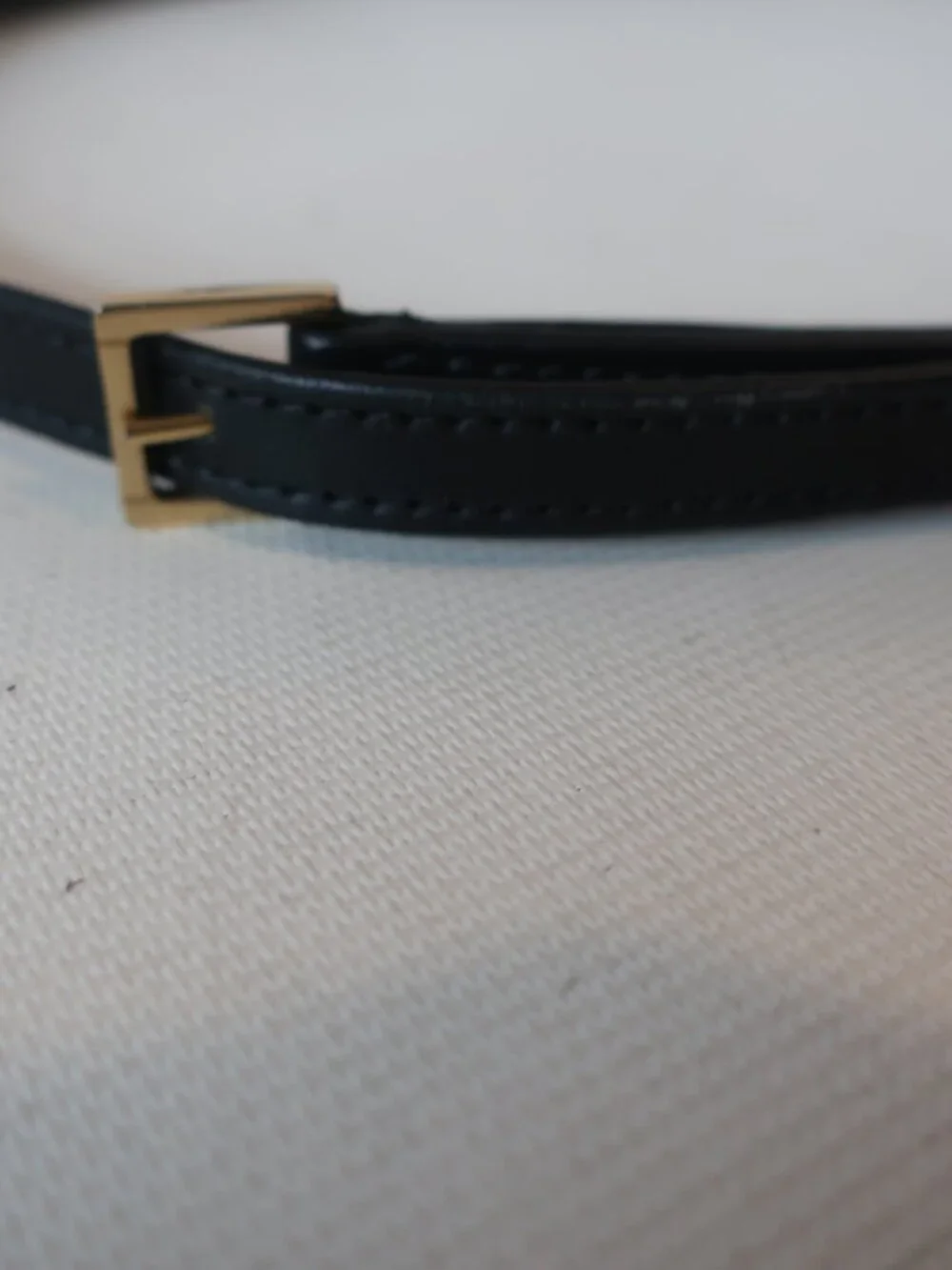 Womens Elie Saab Black Gold Buckle Leather Thin Skinny Waist Belt EU/38 US/S